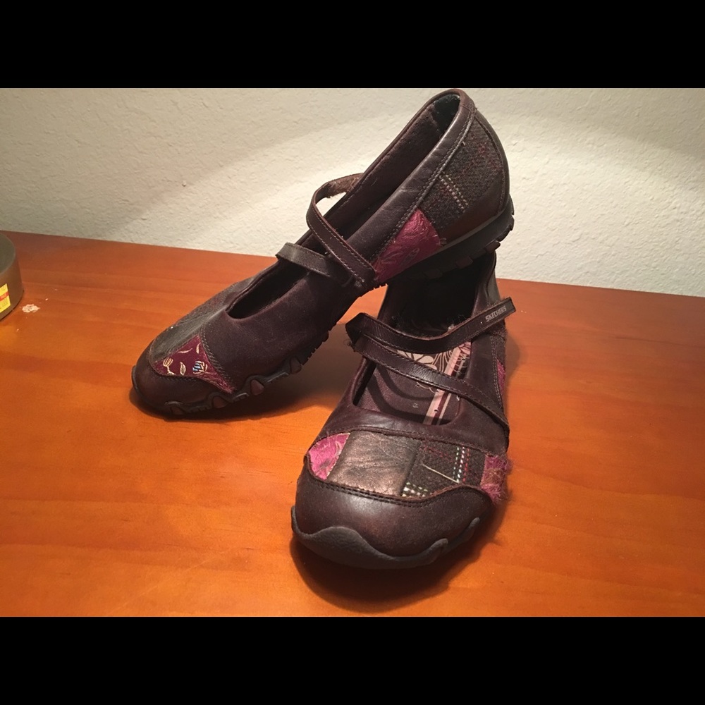 Skechers shoes
